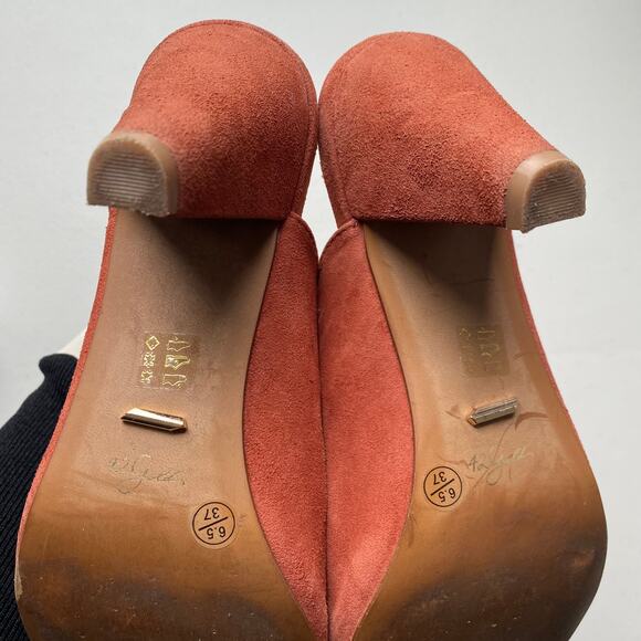 42 GOLD Brand Overcome Mule Heels In Tobacco Suede, Pink, Heels Women's Size 6.5 - Picture 6 of 11